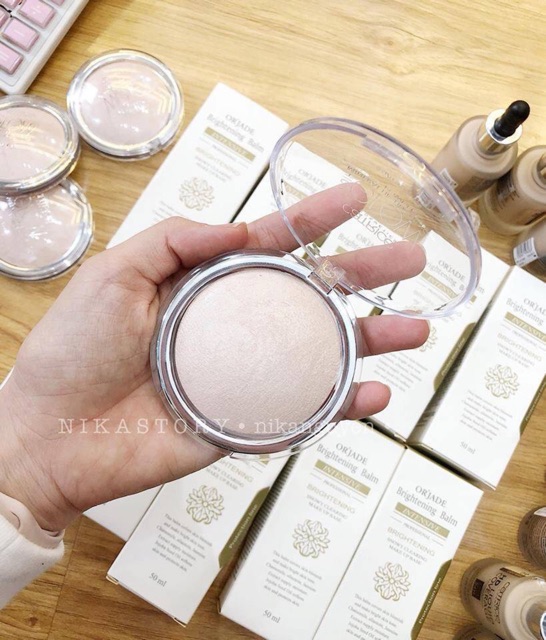 Phấn Bắt Sáng Catrice High Glow Mineral Highlighting Powder