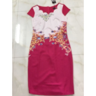 Đầm in 3d như hình size m l và xxl