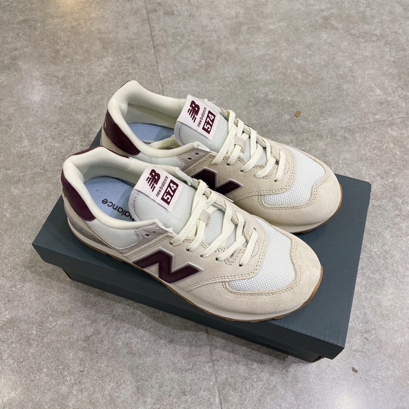 Mocmoc] giày thể thao nb574 kem