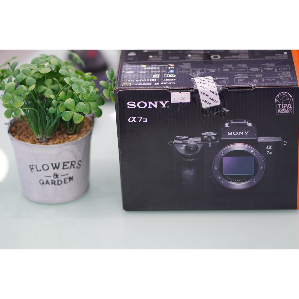 máy ảnh sony A7 mark III