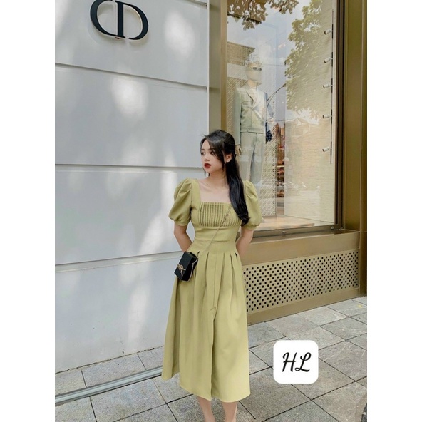 Váy xếp ly ngực