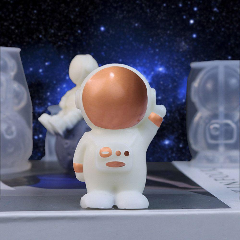 SUSANS Khuôn Làm Nến / Xà Phòng Hình Phi Hành Gia / Mặt Trăng