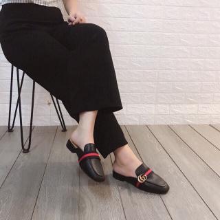 GIày Sục Đai Sọc Đỏ  Chất Da Mềm (Sục kẻ đỏ)