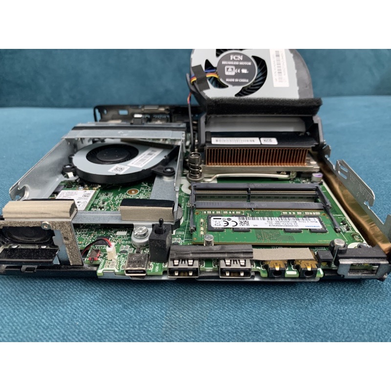 Máy tính mini HP 800 G3 phiên bản 65W  và 35W