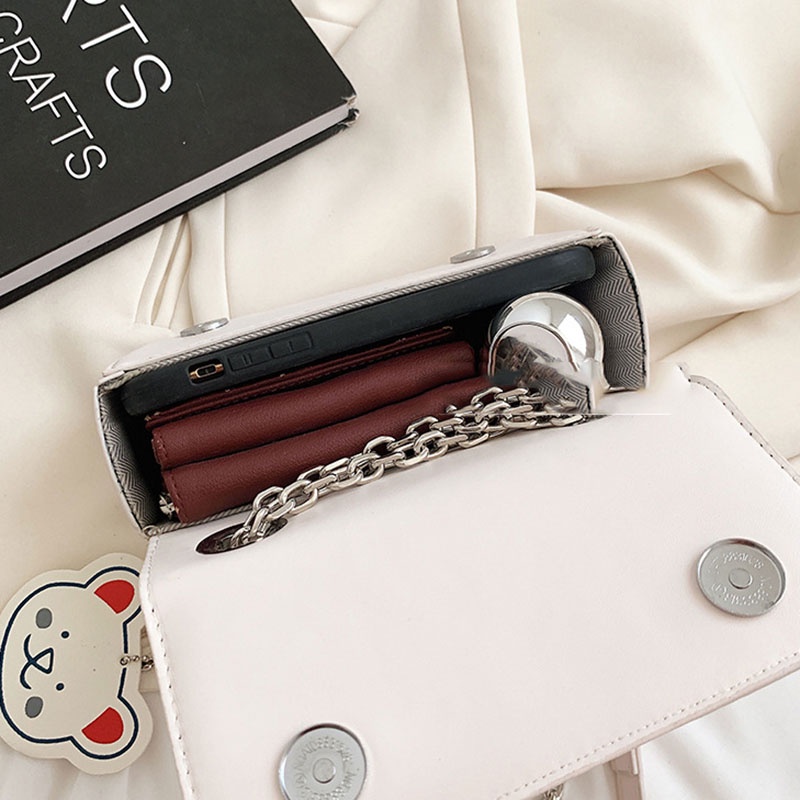 Túi Đeo Chéo Dây Xích Nhỏ Nhắn Phong Cách Cổ Điển Cho Nữ