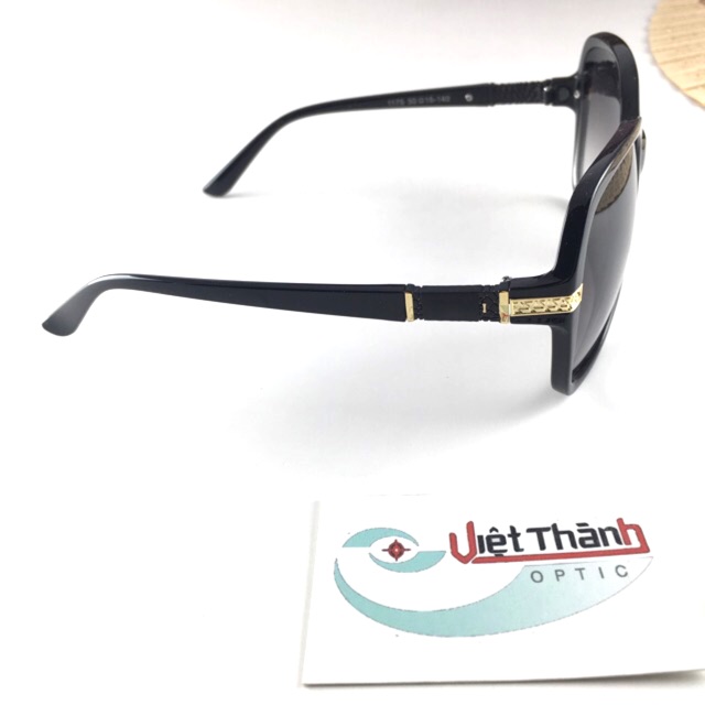 Kính râm chống UV400 vuông điểm G