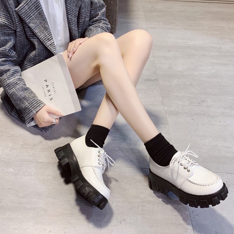 Dày nữ tăng chiều cao phong cách hàn quốc da bóng trắng đen siêu hot