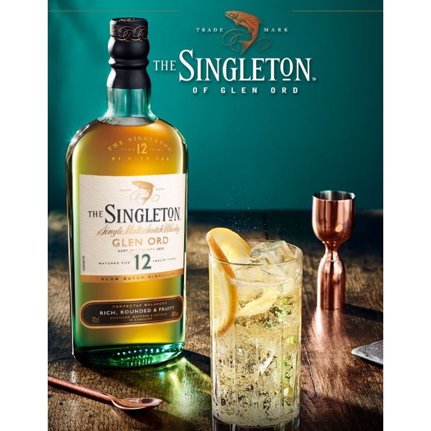 Vỏ chai rượu ngoại Slingtone xuất xứ Scotland 700ml thủy tinh rất đẹp.