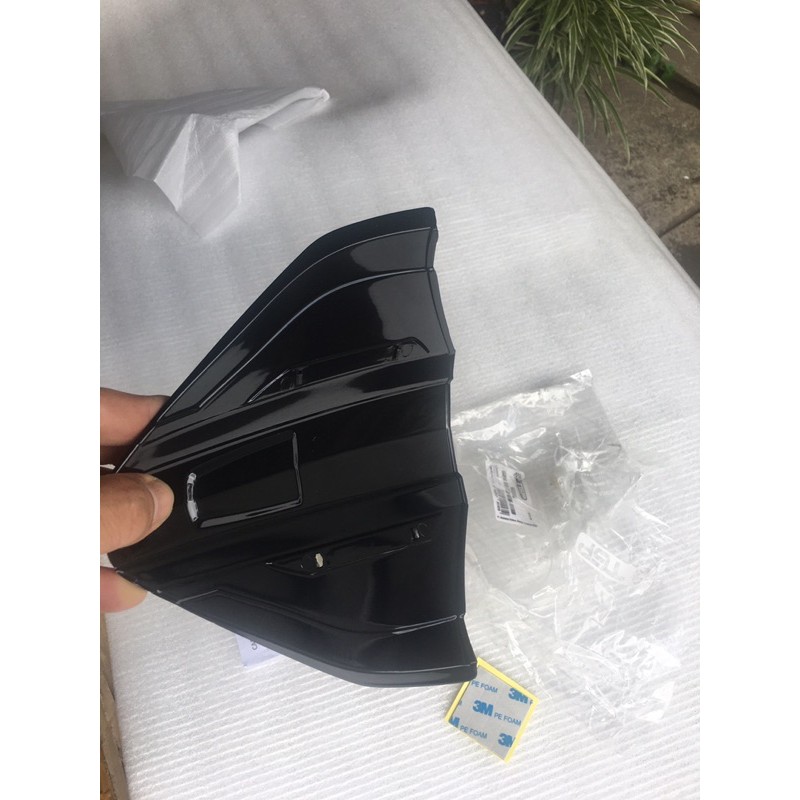 Mão-chắn gió vario chính hãng honda