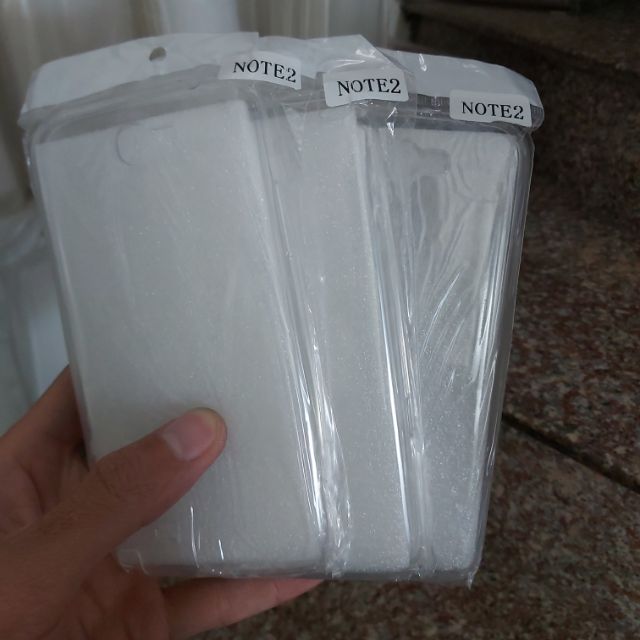 Bộ 3 chiếc ốp lưng  silicon trong suốt cho samung note 2 (loại A)