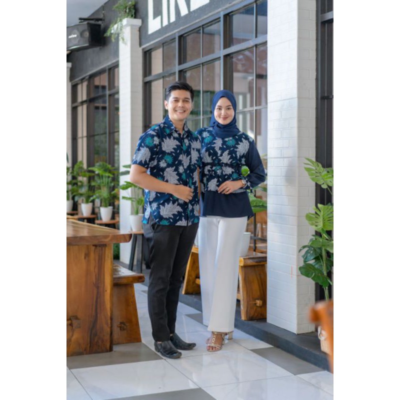 Áo Cặp Đôi SANIYA Xanh Dương Đỏ Xám Có Thể Chia Đôi size M L XL
