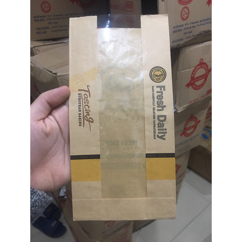 100 Túi Bánh Mì Hoa Cúc 150gr Bread Mini (100 túi +-5) Tặng 100 Tem