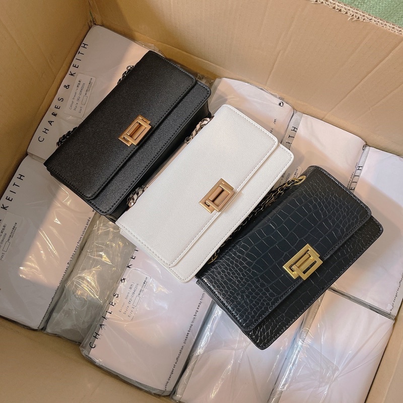 Túi Cnk nữ Dây xoắn khoá vuông size 22