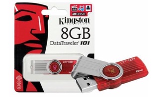 đài FM D-68E tặng usb8gb