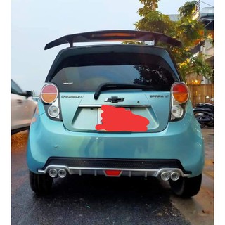 Đuôi gió thể thao xe ô tô