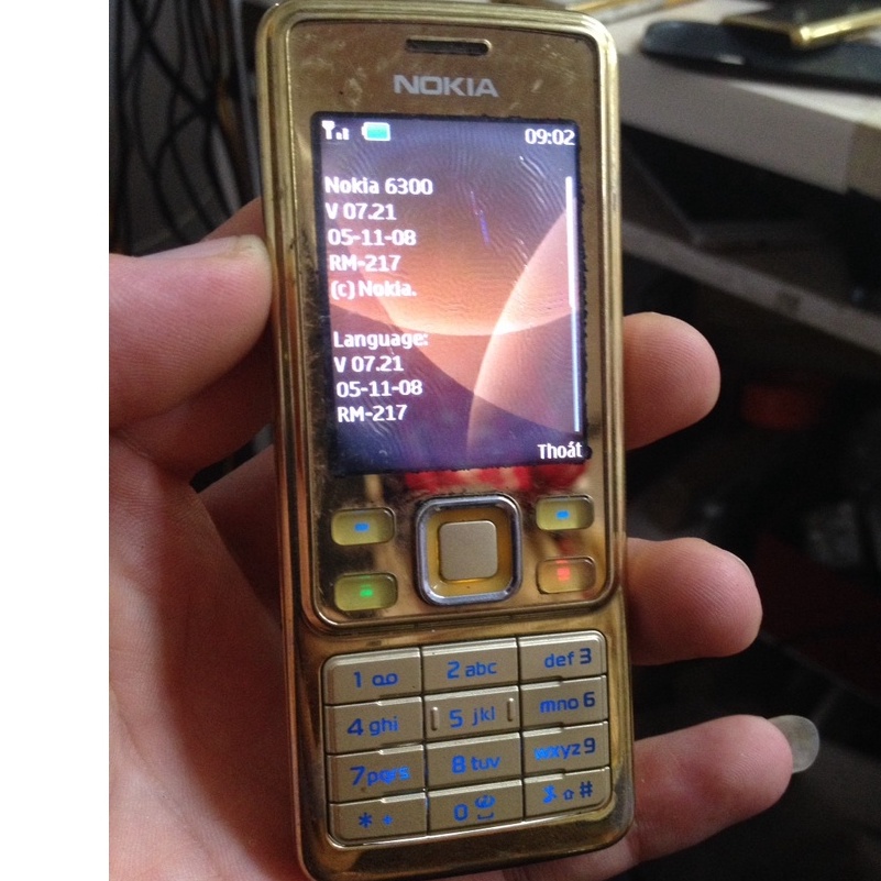 Xác NOKIA 6300 k pin,lên màn khá,fim hơi nhăn nhưng hiển thị màn vẫn nét,sjm sóng ok,phím ok,loa ok,bán xác ae lên đồ