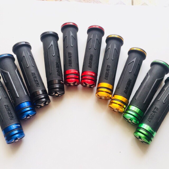 TAY NẮM XE MÁY