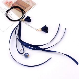 Dây buộc tóc hoa rơi xinh xắn