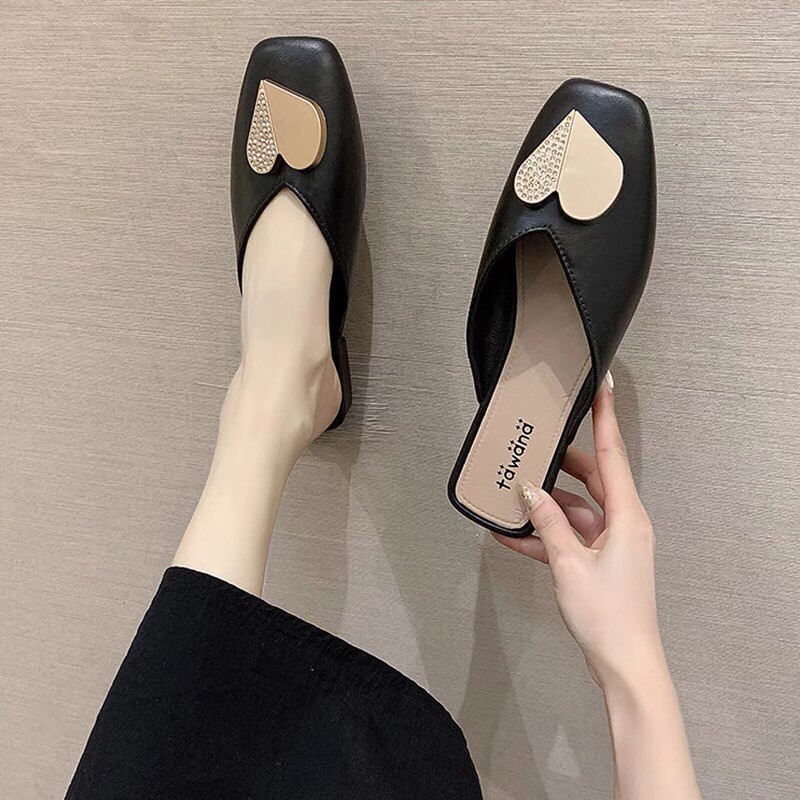 GIÀY SỤC NHỰA HÌNH TRÁI TIM SIÊU KUTE❤️❤️❤️