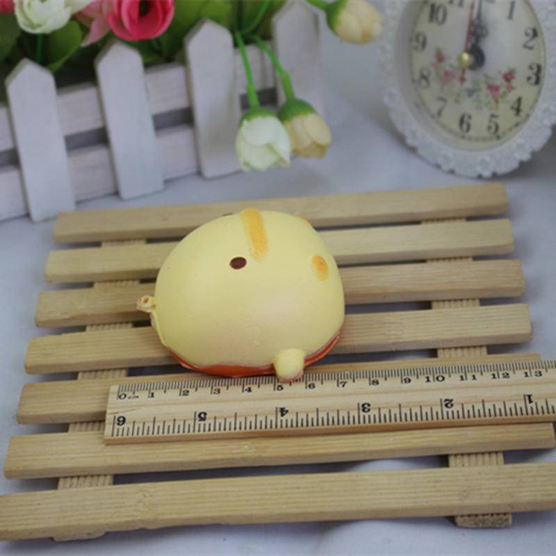 Móc Khóa Pu Dẻo Màu Vàng Đậm Có Móc Khóa
