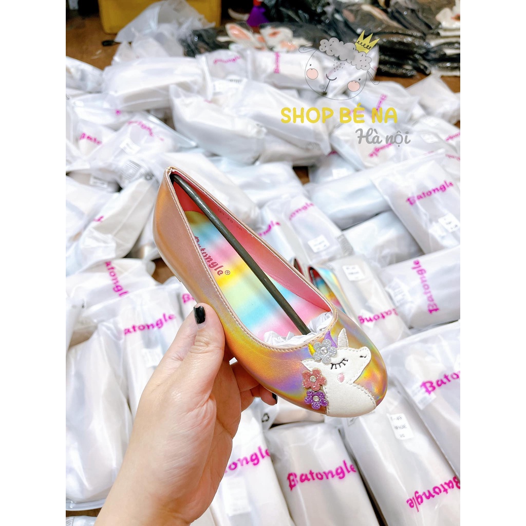 Giày Pony đế kếp cầu vồng size đại cho bé gái đế bệt êm châm