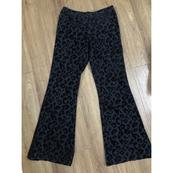 Pass jeans quần ống loe da beo