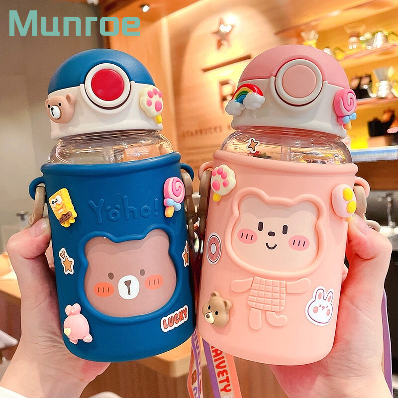 Bình Đựng Nước Chịu Nhiệt Độ Cao Dung Tích Lớn 420ML Có Ống Hút Hình Gấu Munroe