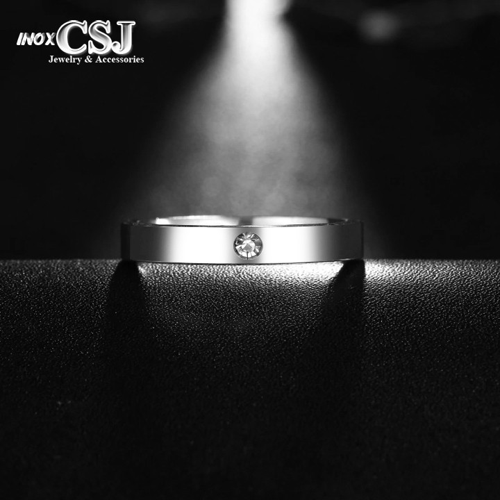 01 nhẫn inox cao cấp đính đá đẹp, không đen - tặng hộp đựng xinh xắn