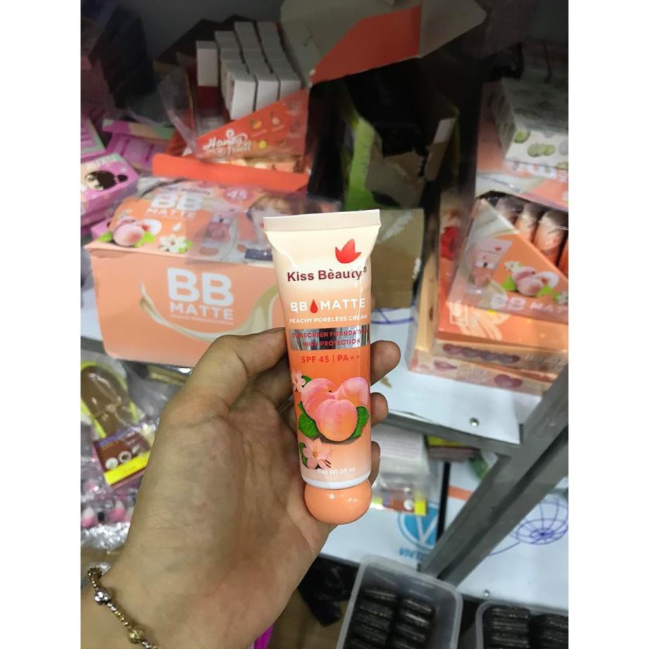 Kem nền BB Matte đào 2in1 Kiss Beauty (chống nắng SPF45 và che khuyết điểm) | BigBuy360 - bigbuy360.vn