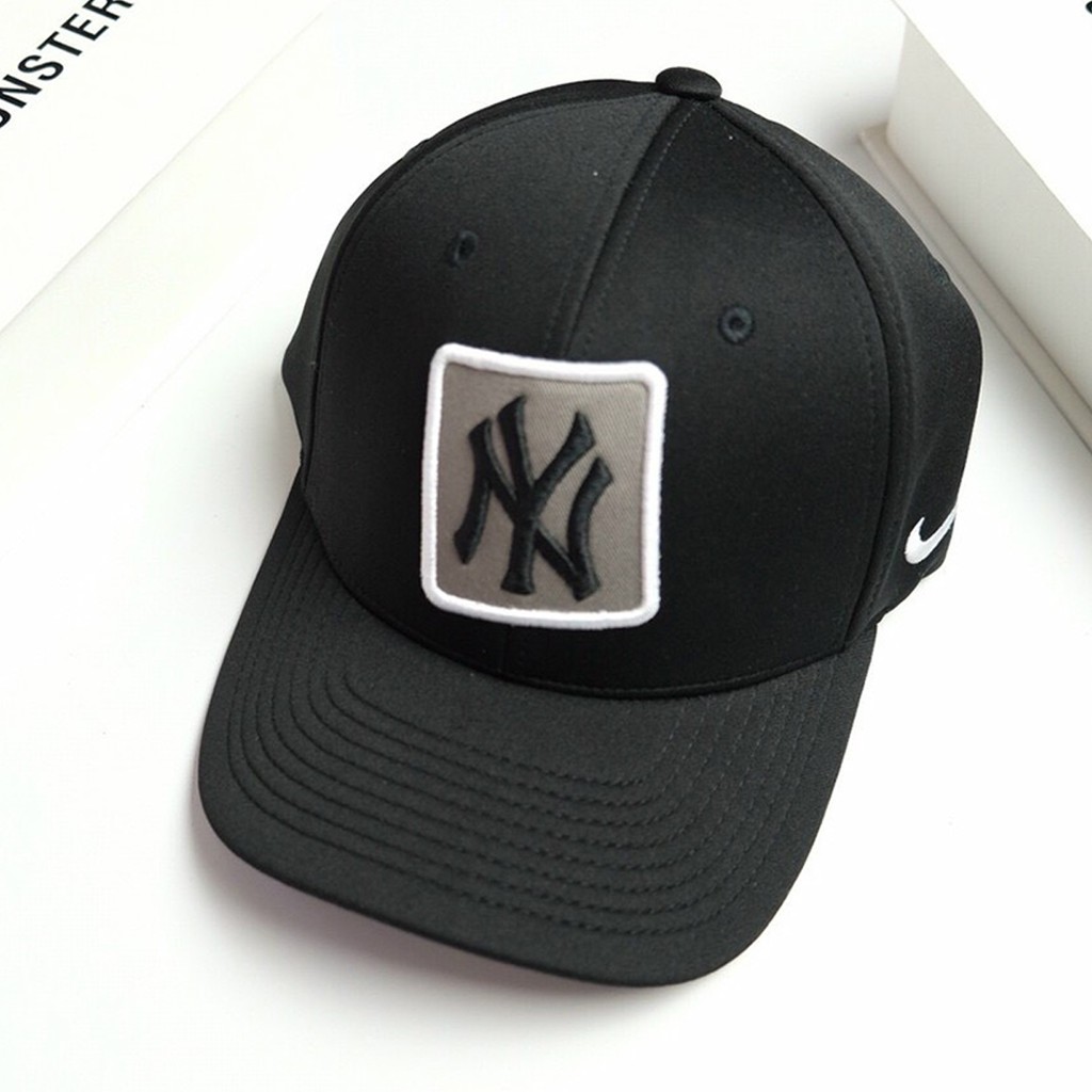 Mũ lưỡi trai thể thao, nón luoi trai nam logo vuông phong cách thời trang