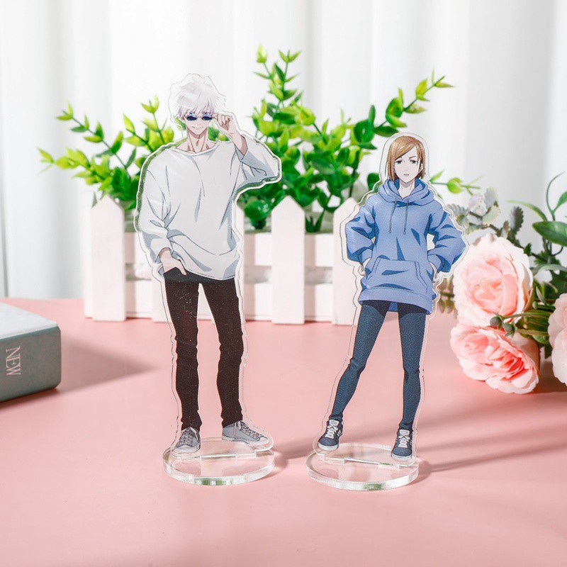 Mô hình nhân vật anime bằng acrylic kiểu đứng được