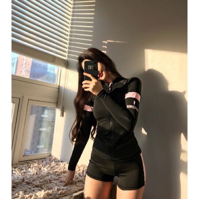 Giá sập sànBikini đồ bơi tay dài kín đáo Qc đen phối hồngSiêu HOT | BigBuy360 - bigbuy360.vn