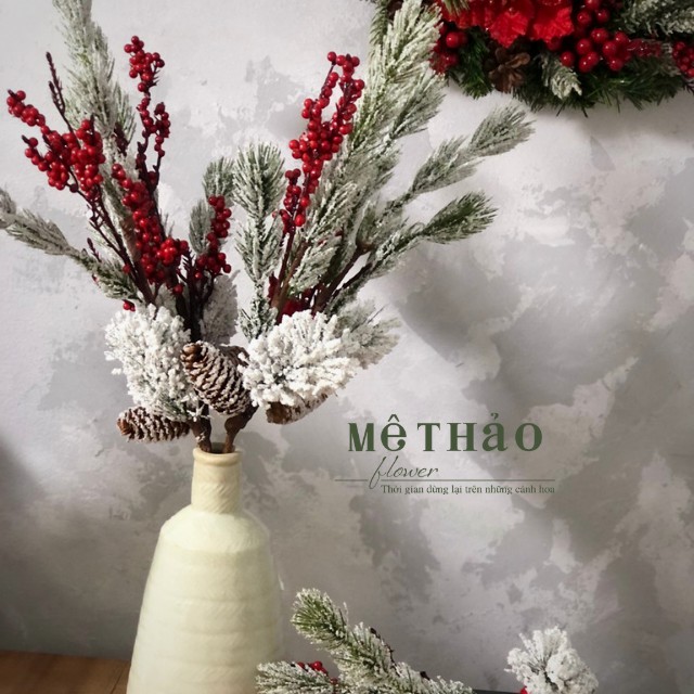 (Giá Tại Xưởng) Cành hoa Noel Trang Trí Giáng Sinh, Decor Phòng Khách, Shop, Studio của Mê Thảo Flower