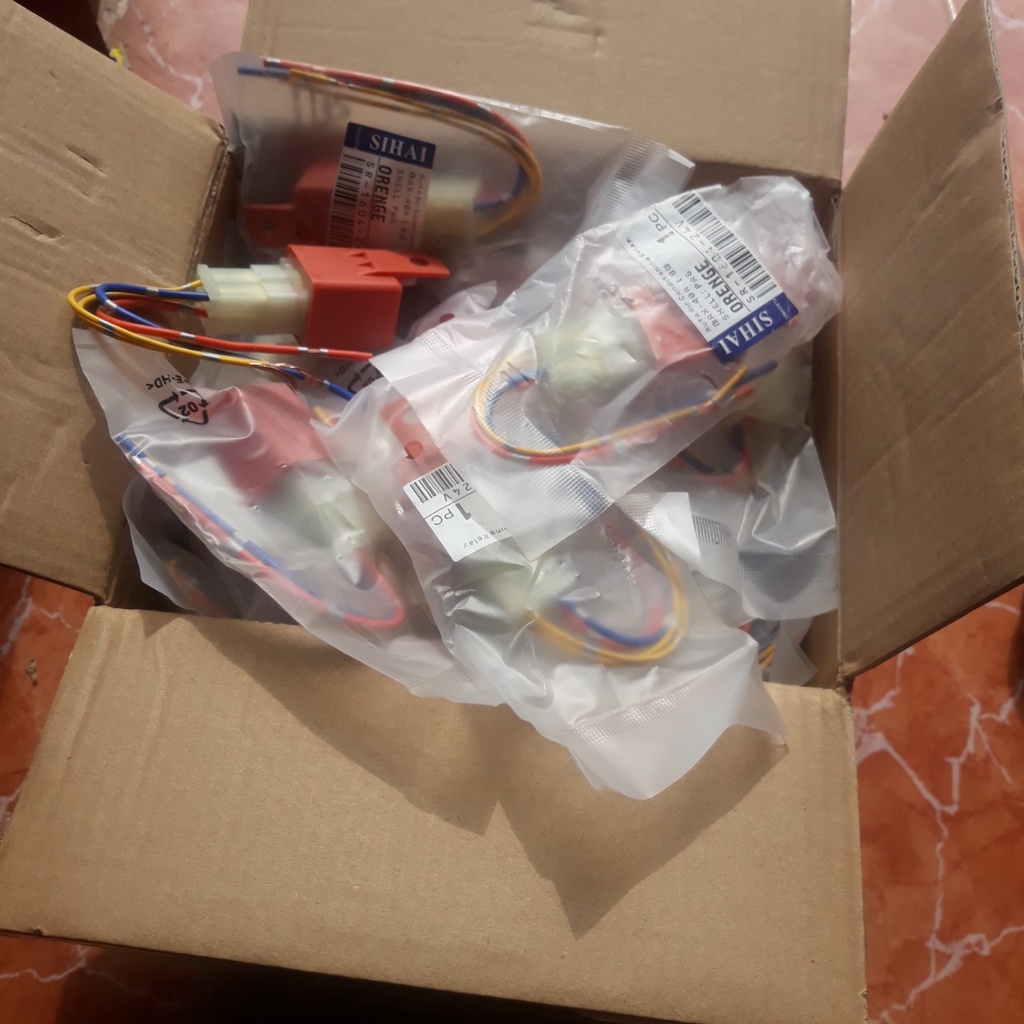 Rơ le 4 chân sihai chất lượng cao