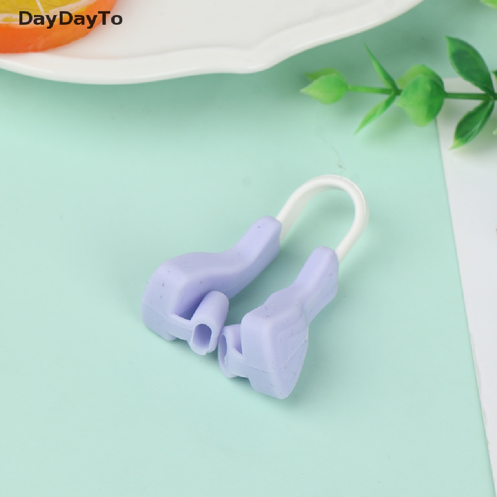 Dụng Cụ Kẹp Nâng Mũi Giúp Làm Thon Gọn Mũi