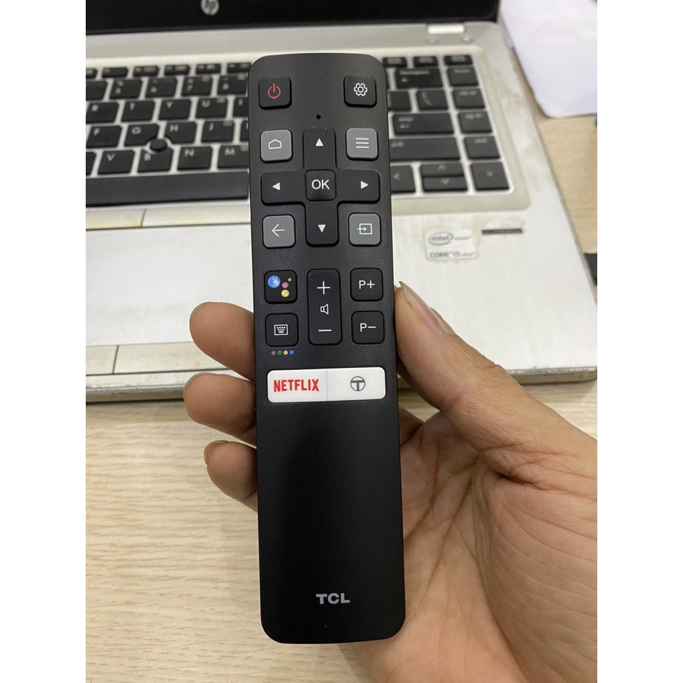 Điều khiển giọng nói TCL - Điều khiển có chức năng tìm kiếm giọng nói tivi TCL.