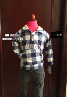 Áo nỉ cổ lông Carter
