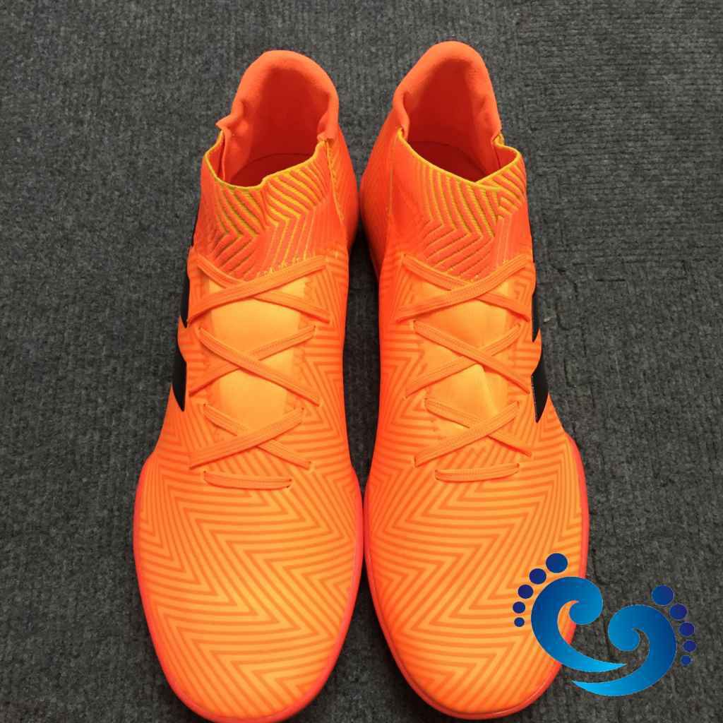Giày đá bóng Nemeziz 18.1 cam pha nhân tạo (combo giày+túi)