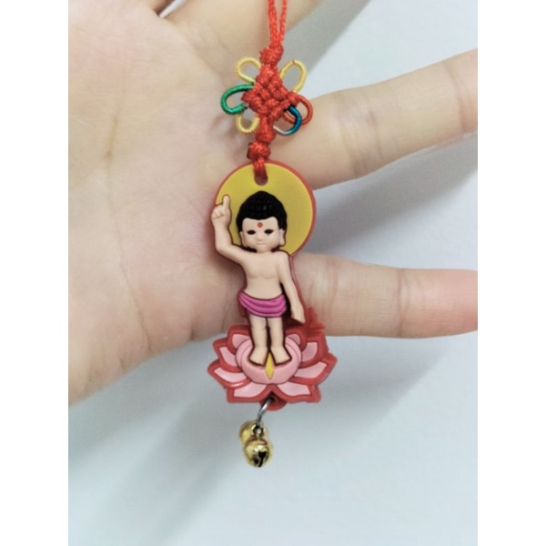 Móc treo tượng Phật Đản Sanh ngự toà sen