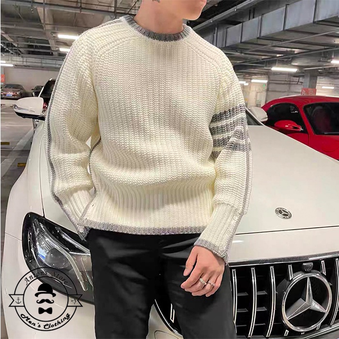 Len Cổ Tròn Vằn Thom Browne