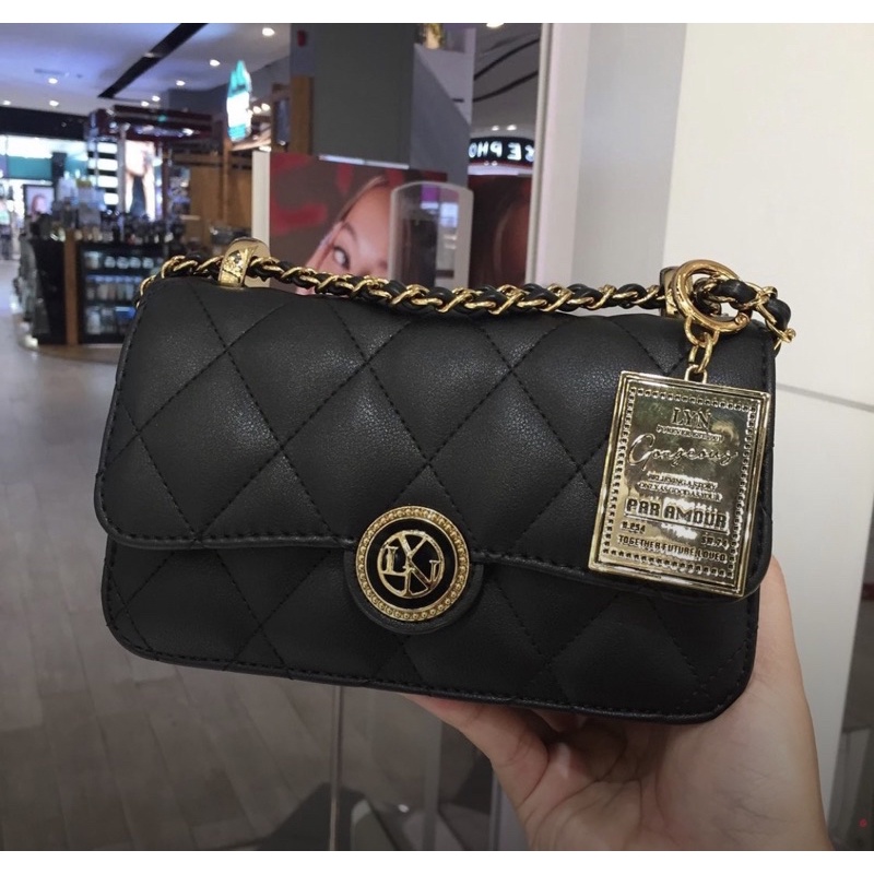 Túi lyn rena khoá tròn kẹp nách đeo chéo