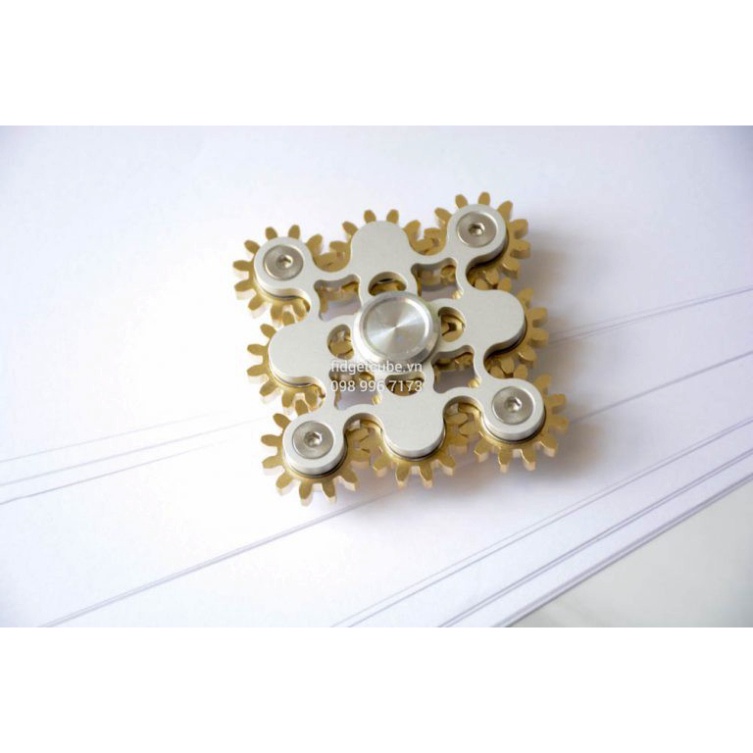 Con Quay Gears Spinner 9 Bánh Răng Màu Trắng/Đen