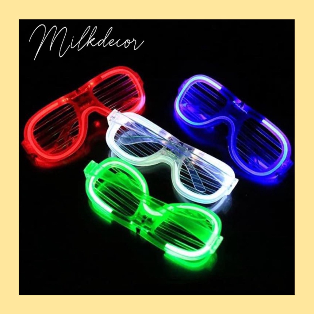 Kính Led Trang Trí Sinh Nhật, Quẩy Tiệc, Quẩy Bar, Quay Tiktok HT999