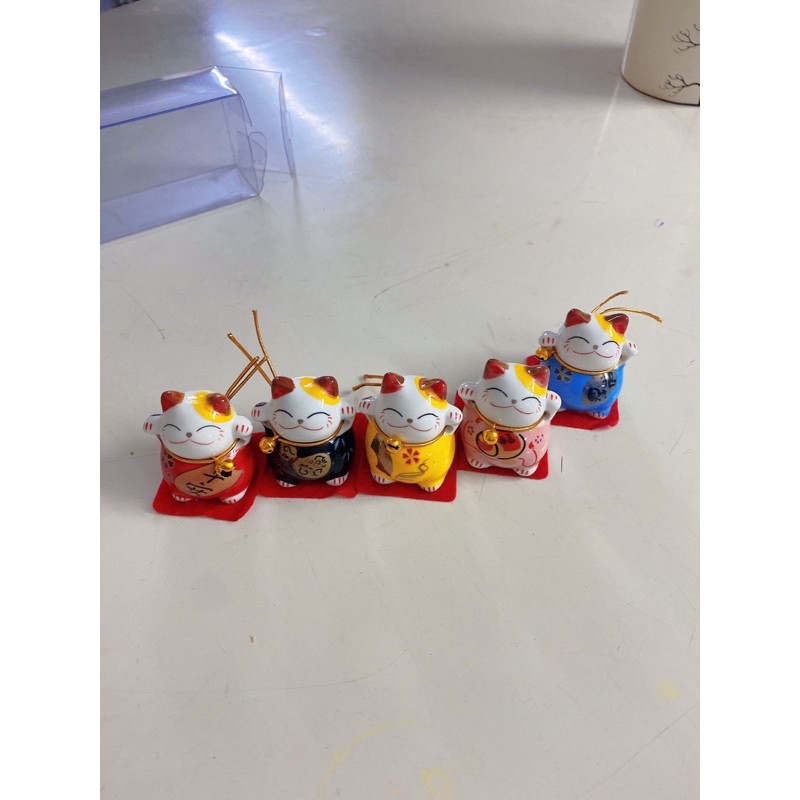 Bộ 05 mèo thần tài Maneki Mako bằng sứ cầu phúc lộc bình an decor trang trí nhà cửa, góc làm việc, xe ô tô, DIY
