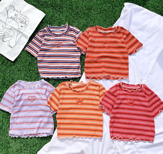 Áo kiểu croptop SỌC cut-out