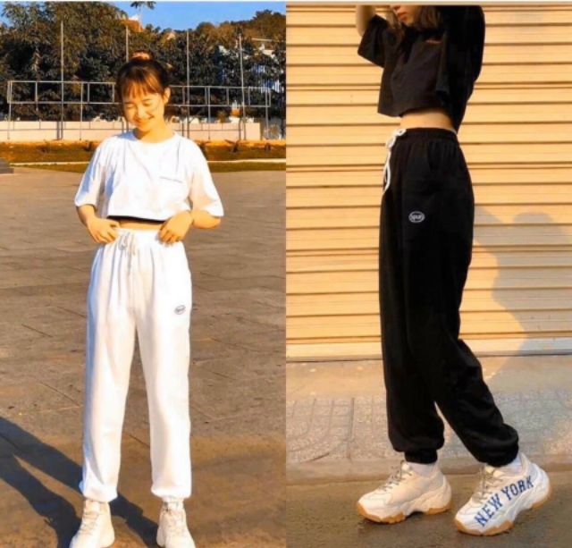 Sét bộ quần dài jogger và áo croptop 1974