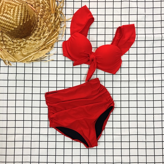 Bikini lưng cao, áo tay bèo cánh tiên xinh xắn