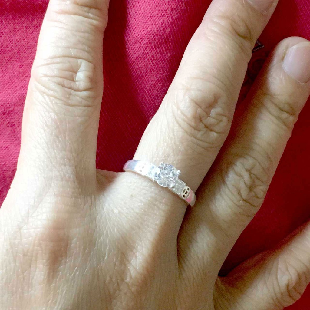 Nhẫn nữ Bạc Quang Thản ổ cao gắn kim cương nhân tạo chất liệu bạc thật có thể chỉ ...