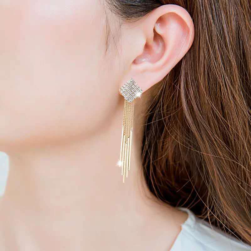 Bông Tai Tua Rua Dáng Dài Thời Trang Hàn Quốc 2022 Cho Nữ