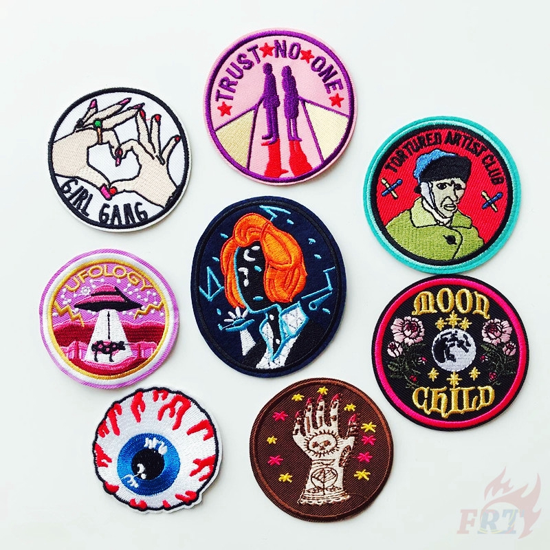 Huy hiệu may áo hình thêu phong cách retro